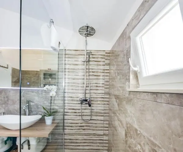 Appartement Neva, *